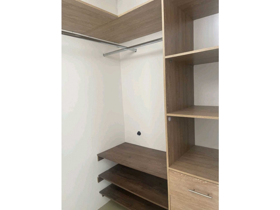Se vende apartamento en urb. Guadalupe — foto 3