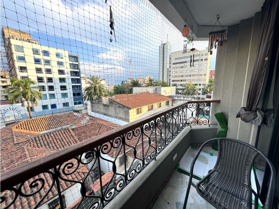 Se vende apartamento en Versalles cali