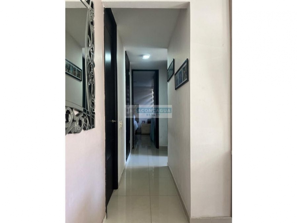 Se vende Apartamento en Villa Carolina primer piso — foto 5