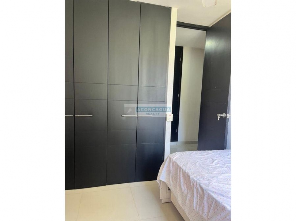 Se vende Apartamento en Villa Carolina primer piso — foto 6