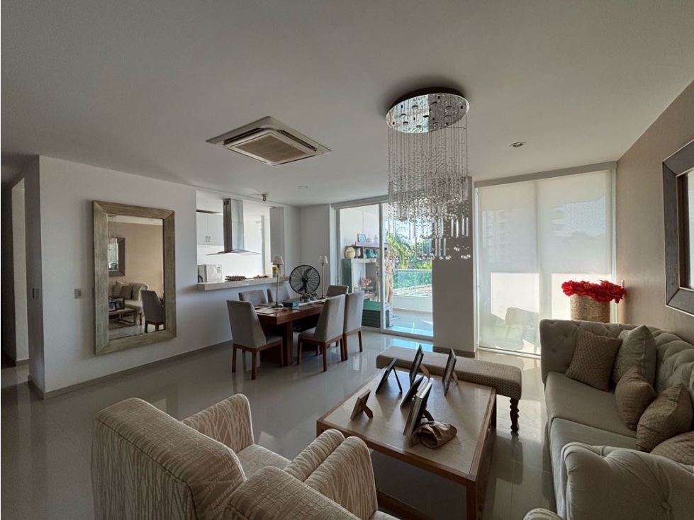 SE VENDE APARTAMENTO EN ZONA EXCLUSIVA.