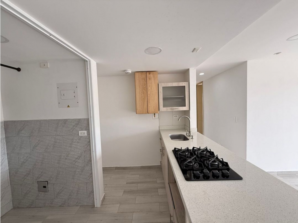 Se vende apartamento esquinero con hermosa vista en unidad cerrada — foto 6
