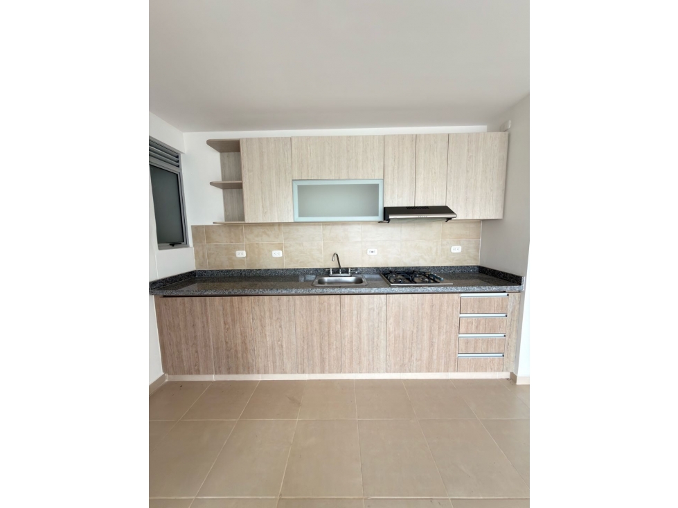 SE VENDE APARTAMENTO GIRARDOT CON GARAJE. — foto 2