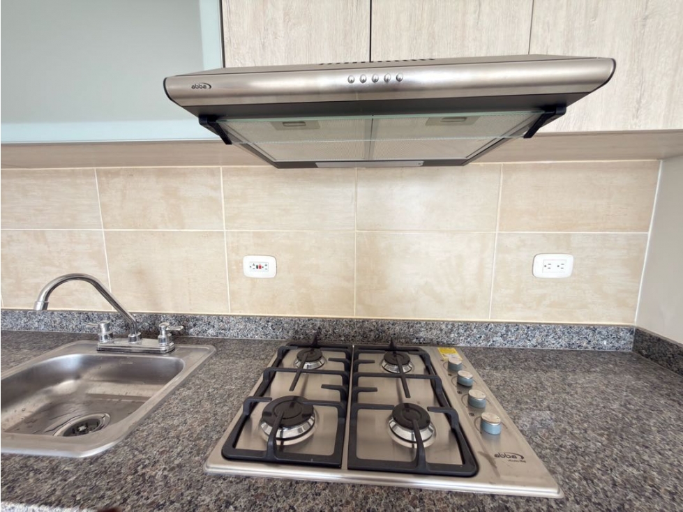 SE VENDE APARTAMENTO GIRARDOT CON GARAJE. — foto 4