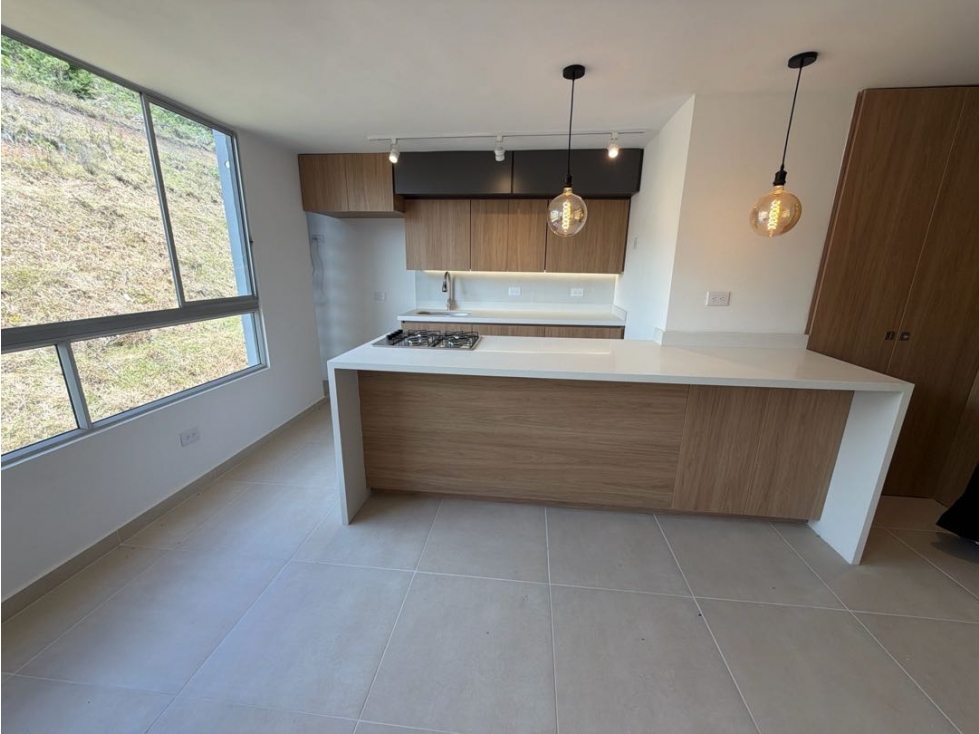 SE VENDE APARTAMENTO LA CEJA LA HEREDIA 3Er PISO CON ASCENSOR — foto 3
