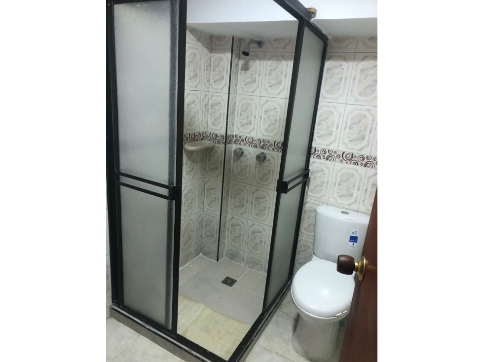 SE VENDE APARTAMENTO LIMONAR PISO 3 S/A — foto 3