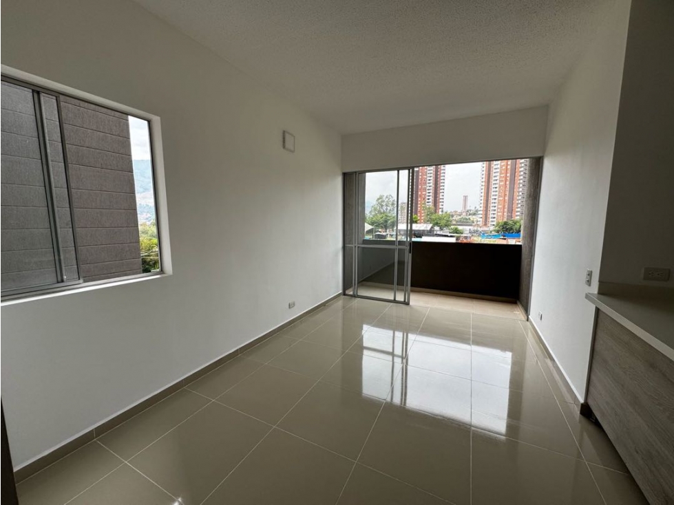 SE VENDE APARTAMENTO MODERNO EN BELLO. CERCANO A COLEGIOS.
