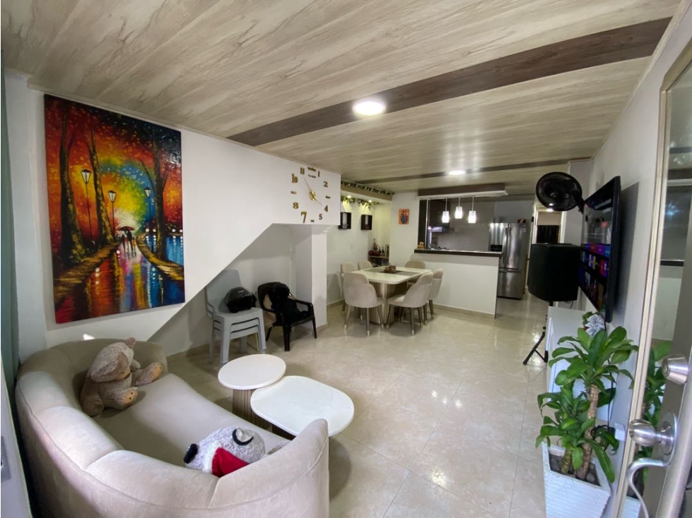 SE VENDE APARTAMENTO MODERNO, PISO 1, BARRIO BUENA ESPERANZA. BQ