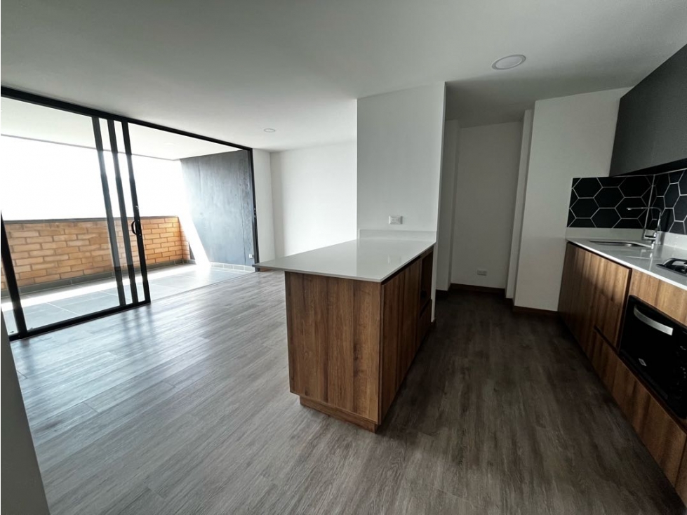 SE VENDE APARTAMENTO NUEVO CERCA CENTRO COMERCIAL MAYORCA — foto 2
