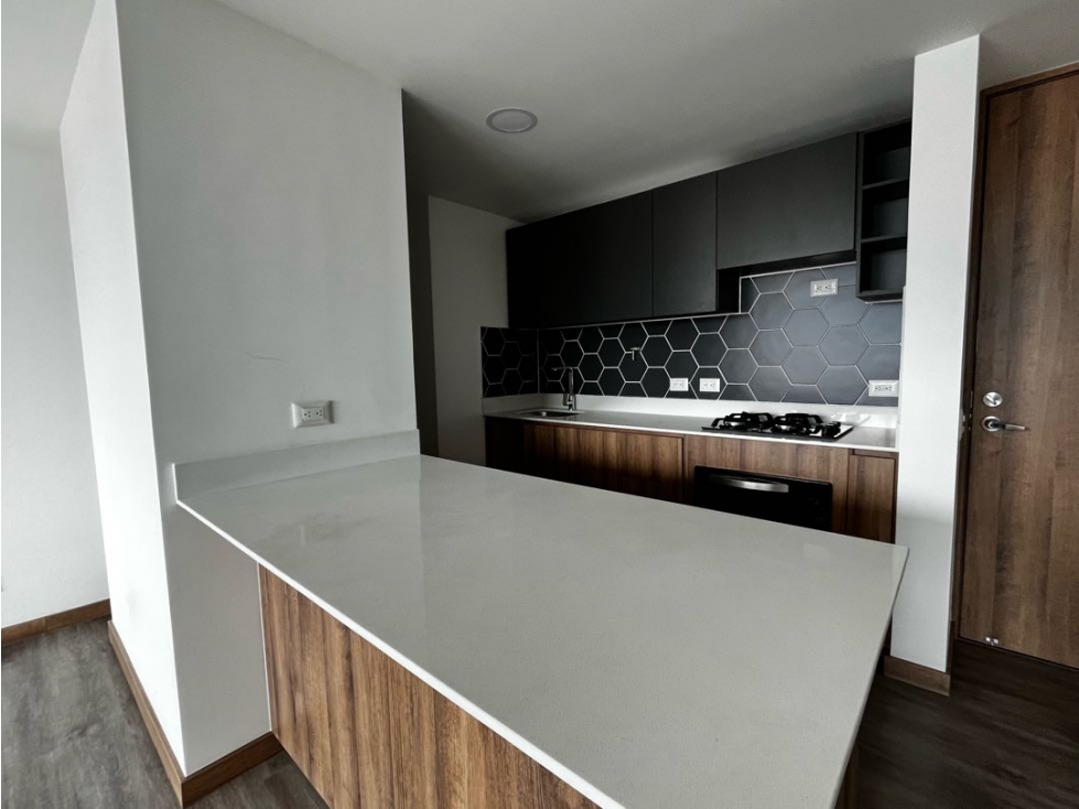 SE VENDE APARTAMENTO NUEVO CERCA CENTRO COMERCIAL MAYORCA — foto 5