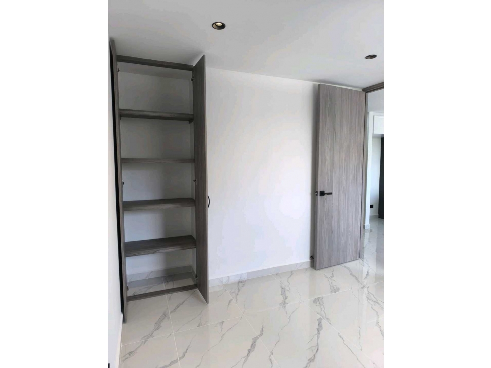 SE VENDE APARTAMENTO PARA ESTRENAR, SECTOR FABRICATO — foto 4