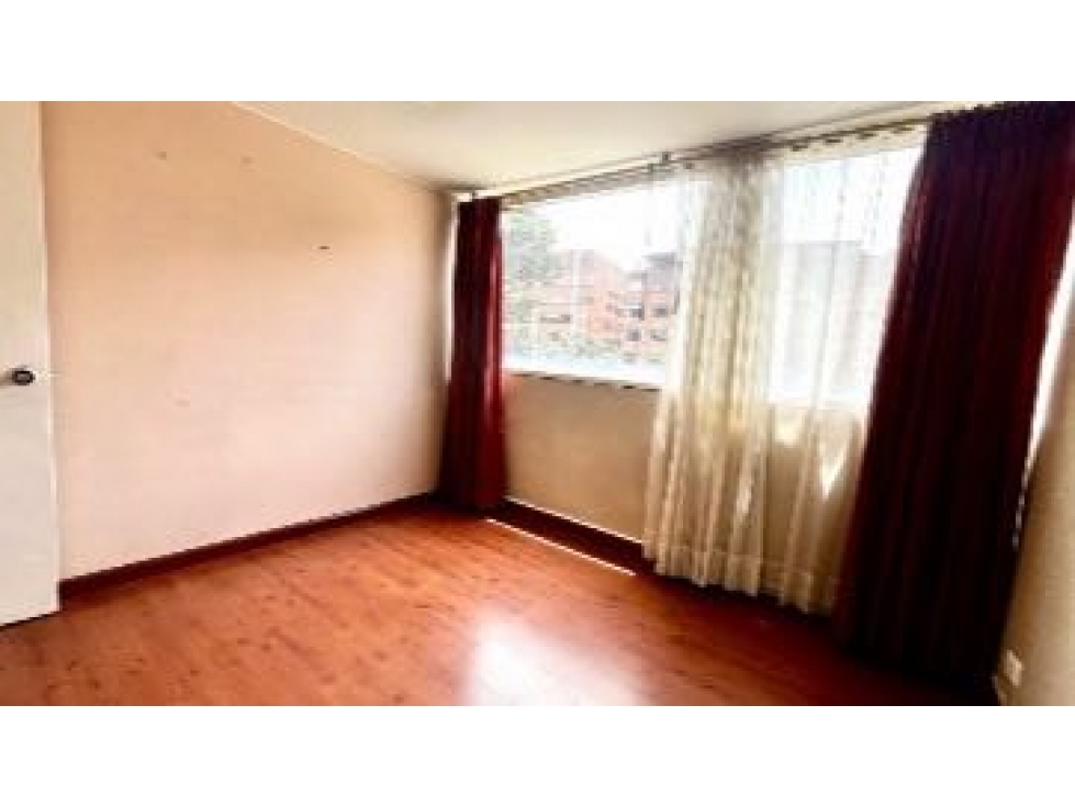 SE VENDE APARTAMENTO PARA REMODELAR EN SANTA BÁRBARA CENTRAL .A — foto 6