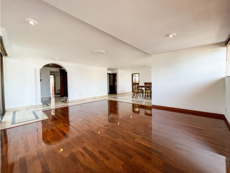Se vende apartamento para remodelar en Santa Paula — foto 5