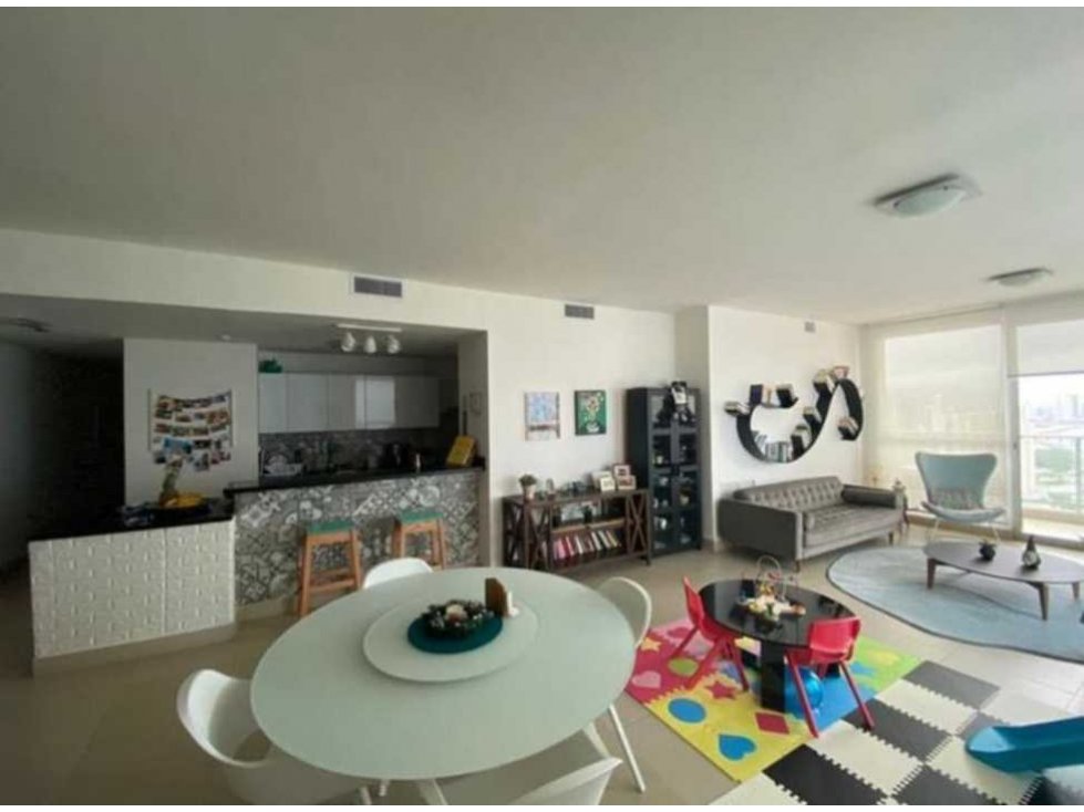 SE VENDE APARTAMENTO PH. OCEANAIRE - 3