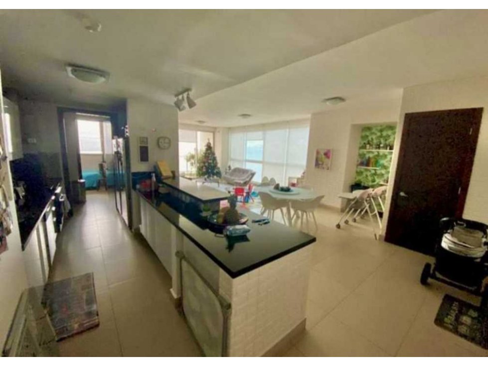 SE VENDE APARTAMENTO PH. OCEANAIRE - 5