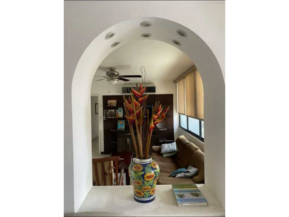 SE VENDE APARTAMENTO PISO ALTO CON LINEA BLANCA PH PLAZA REAL — foto 3