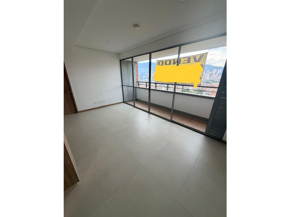SE VENDE APARTAMENTO PISO ALTO CON VISTA EN ITAGUI URB HERBARIO — foto 2
