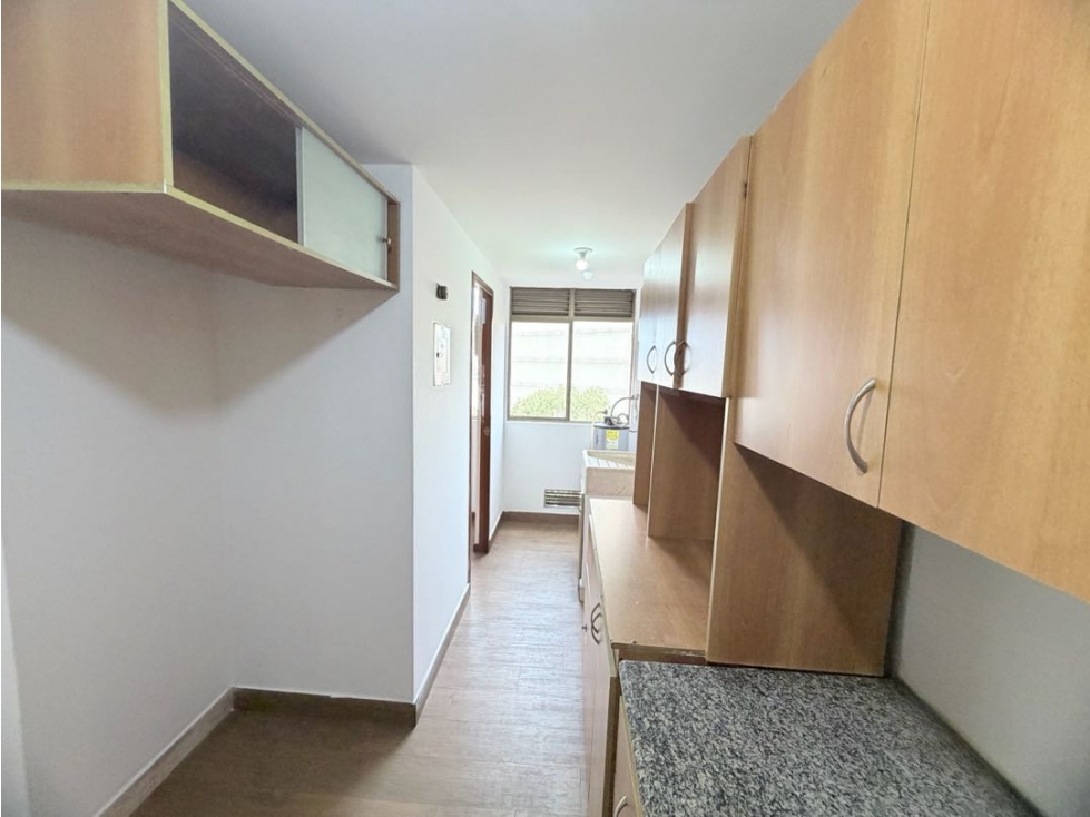 SE VENDE APARTAMENTO POBLADO TESORO Y PROVENZA — foto 5