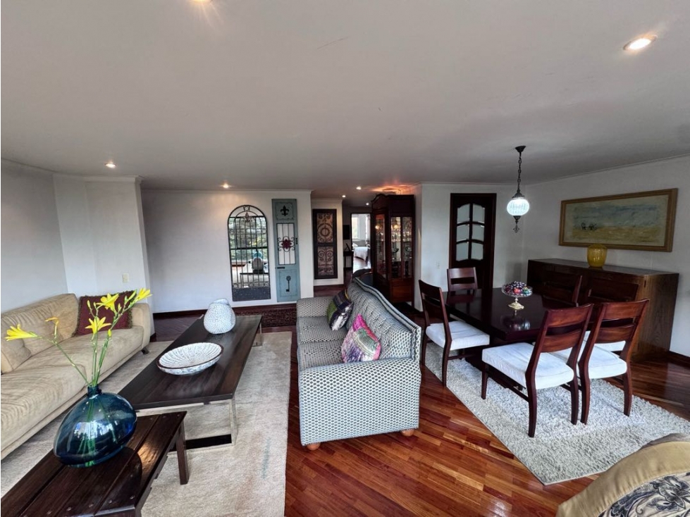 Se vende apartamento por el campestre el poblado Medellín — foto 3