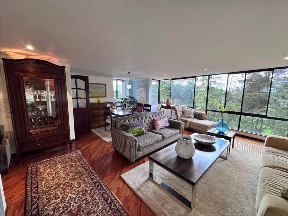 Se vende apartamento por el campestre el poblado Medellín