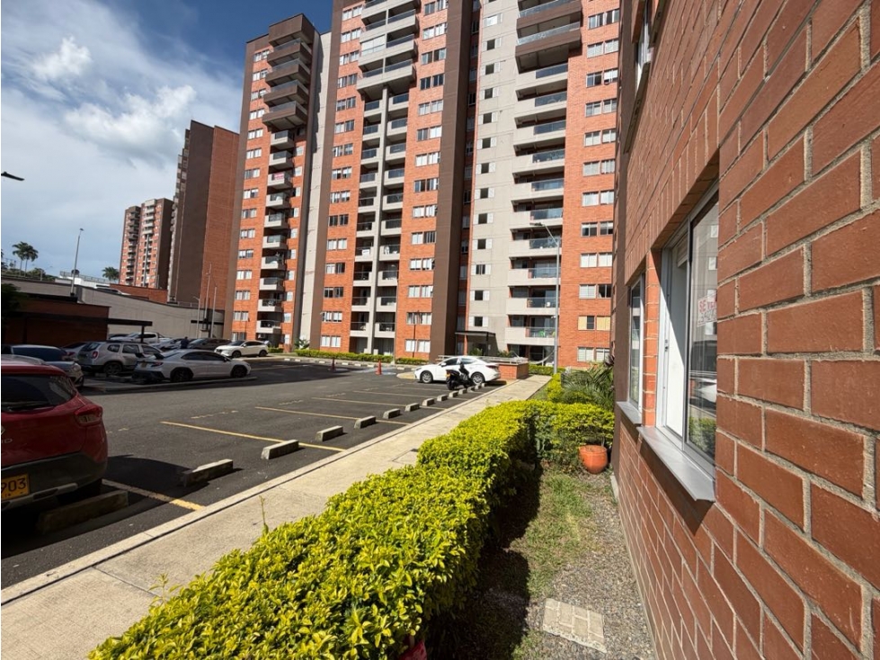 SE VENDE APARTAMENTO PRIMER PISO AVENIDA SUR — foto 5