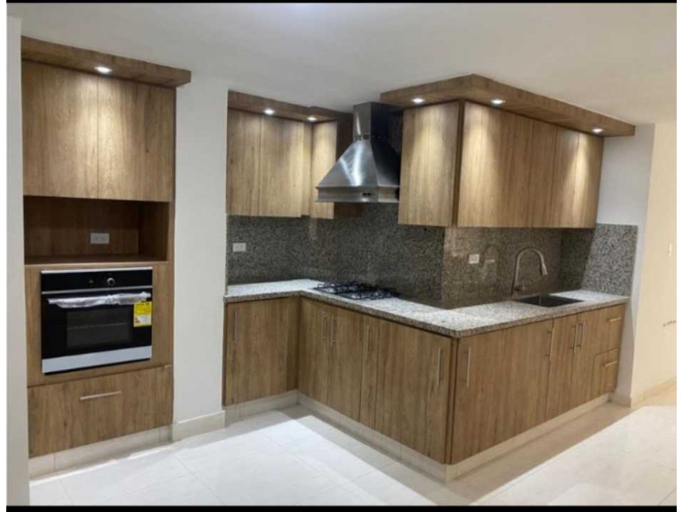 SE VENDE APARTAMENTO REMODELADO EN ALTO PRADO - 1