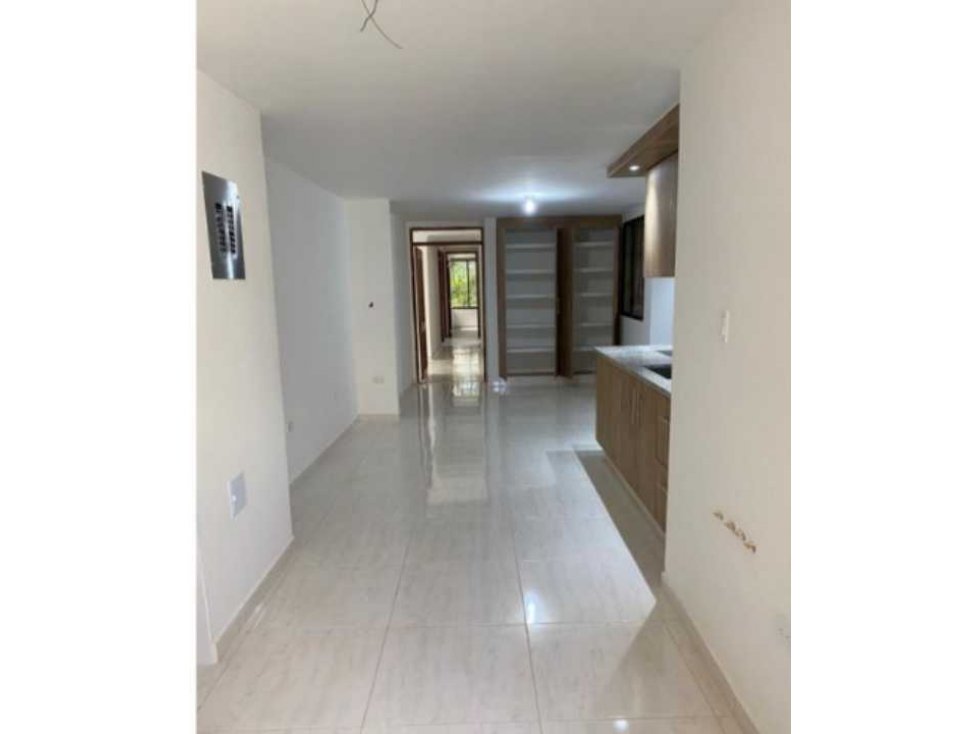 SE VENDE APARTAMENTO REMODELADO EN ALTO PRADO - 3