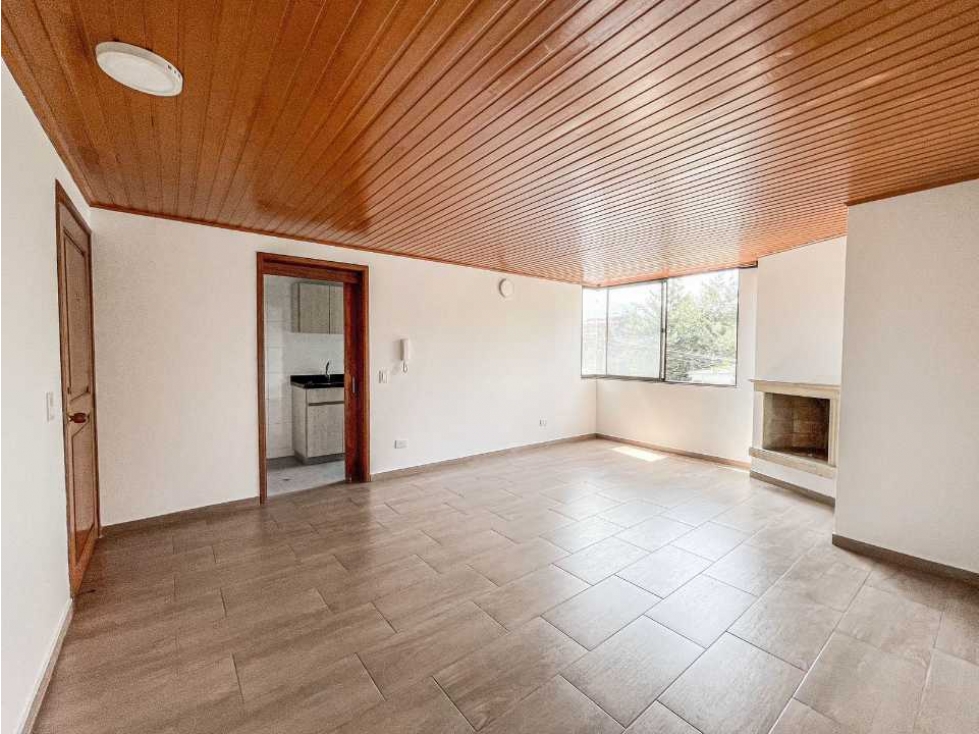 Se vende apartamento remodelado para inversión en Pasadena