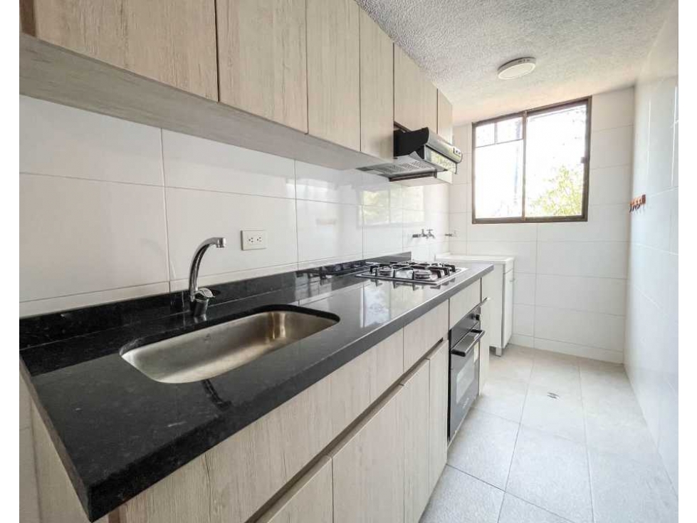 Se vende apartamento remodelado para inversión en Pasadena — foto 4