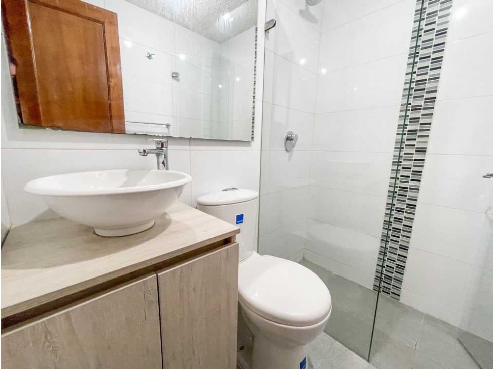 Se vende apartamento remodelado para inversión en Pasadena — foto 6