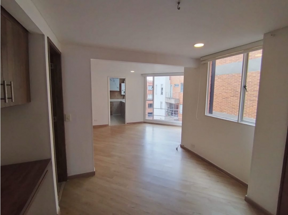 SE VENDE APARTAMENTO REMODELADO EN ALTOS DE BELLA SUIZA.A — foto 6