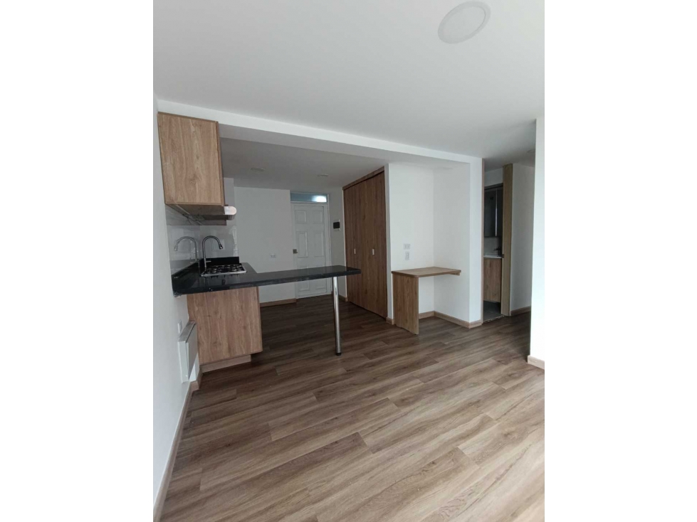 SE VENDE APARTAMENTO REMODELADO EN PRIMAVERA 6-39 ET 2 PUENTE ARANDA