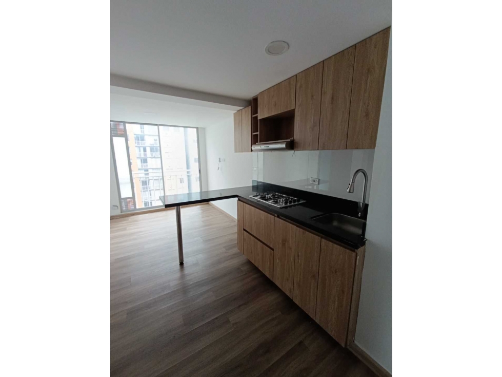 SE VENDE APARTAMENTO REMODELADO EN PRIMAVERA 6-39 ET 2 PUENTE ARANDA — foto 3