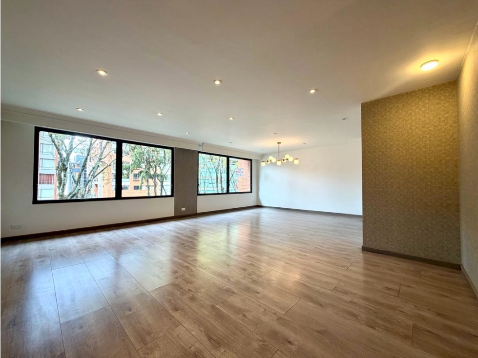 Se vende apartamento remodelado en Chicó Reservado — foto 5