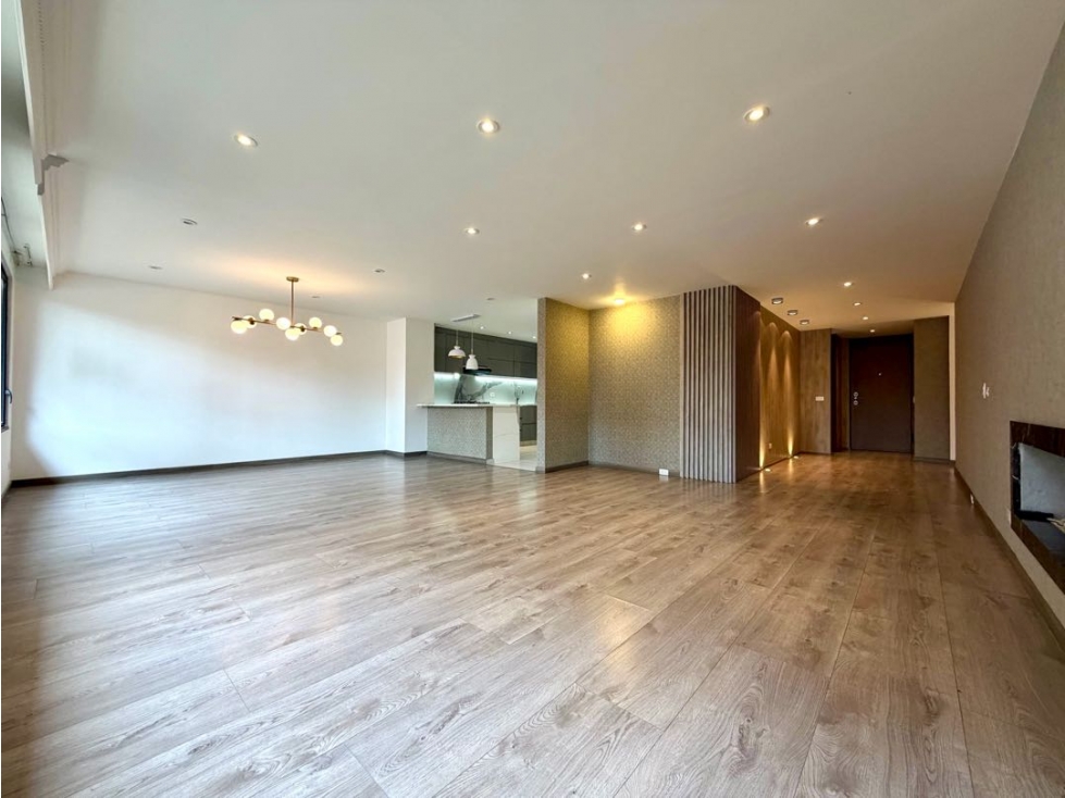 Se vende apartamento remodelado en Chicó Reservado — foto 6
