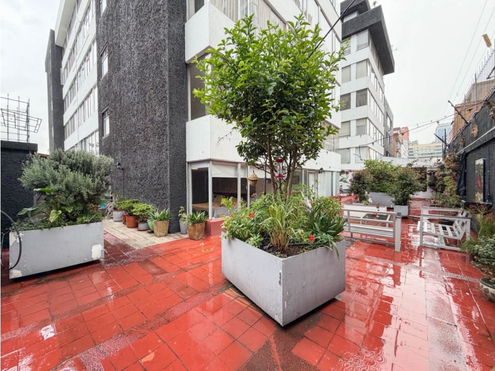 Se vende apartamento remodelado con terraza en Santa Bibiana — foto 2