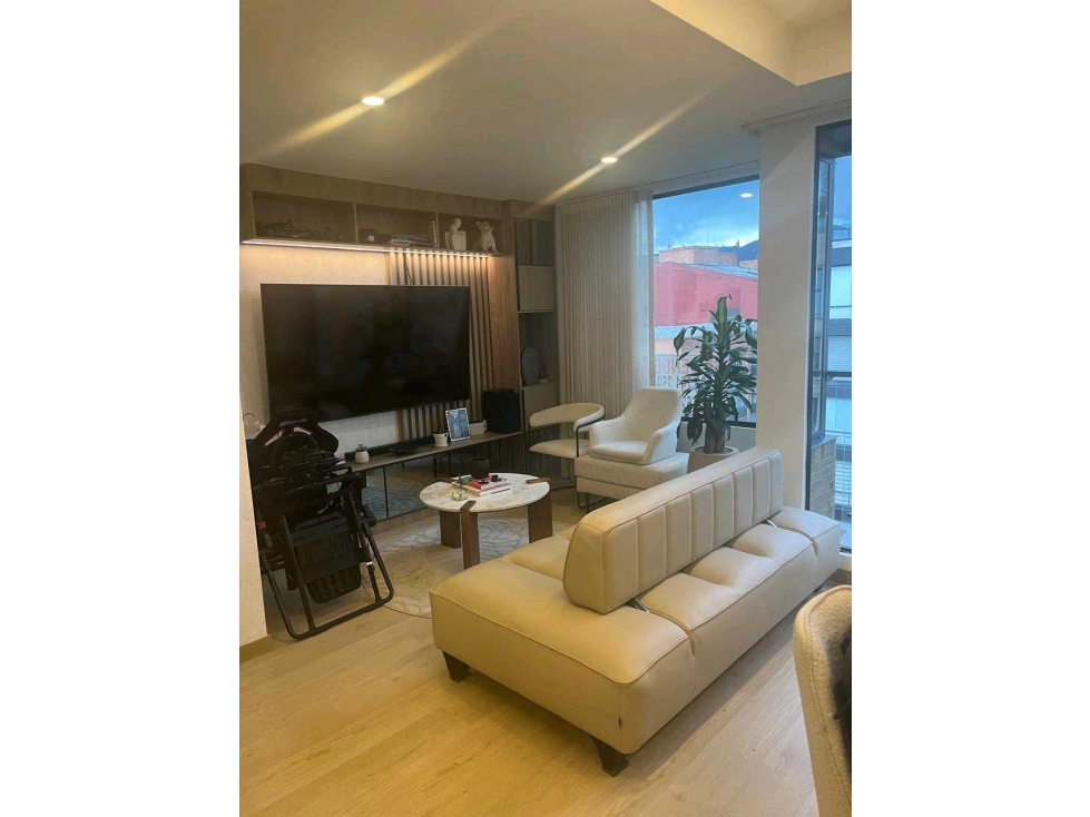 SE VENDE APARTAMENTO SAN PATRICIO 76M2 — foto 2