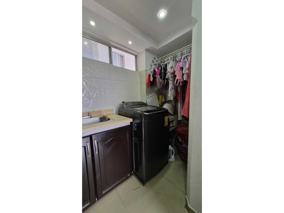 SE VENDE APARTAMENTO SANTA BARBARA CALI 10509225 - 4