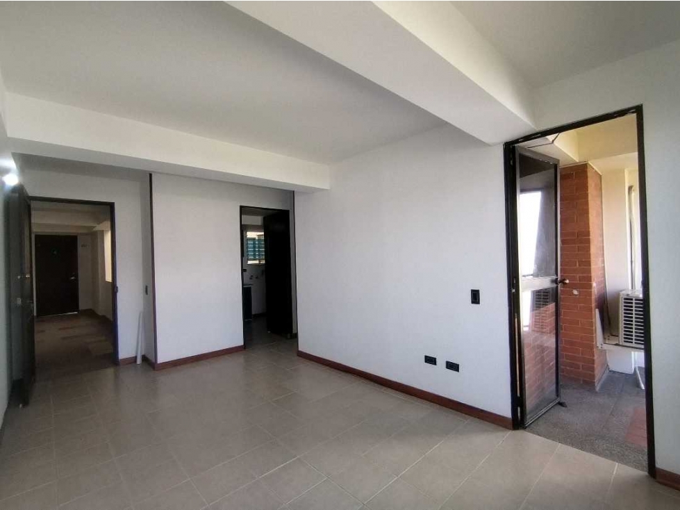 SE VENDE APARTAMENTO SECTOR EL LIMONAR, Cali — foto 2