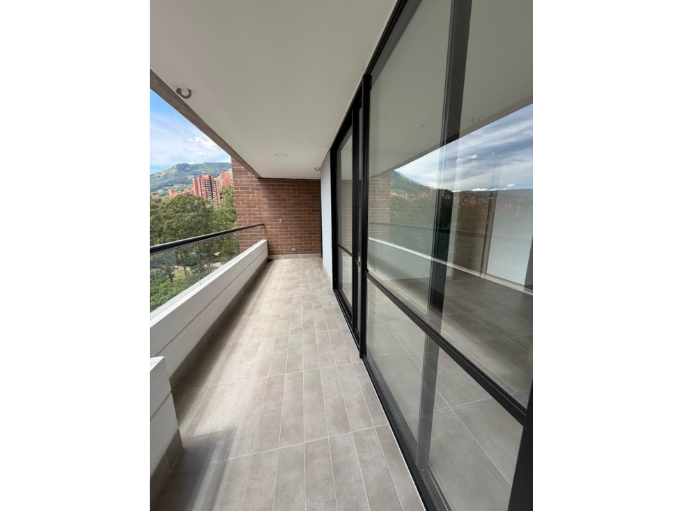 Apartamento en Venta en Los Balsos — foto 3