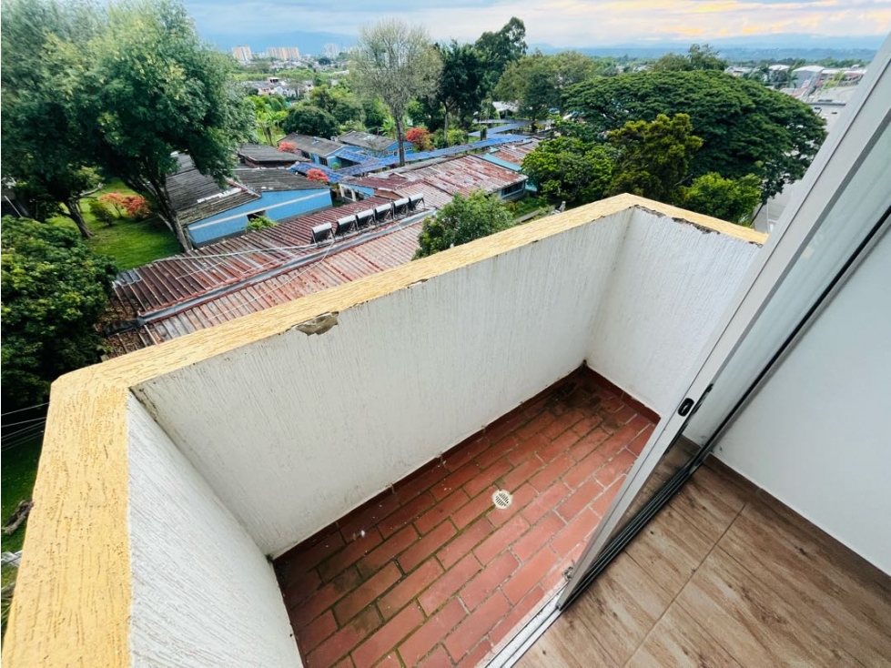 SE ARRIENDA APARTAMENTO DE 3 HABITACIONES - SECTOR SUR — foto 4