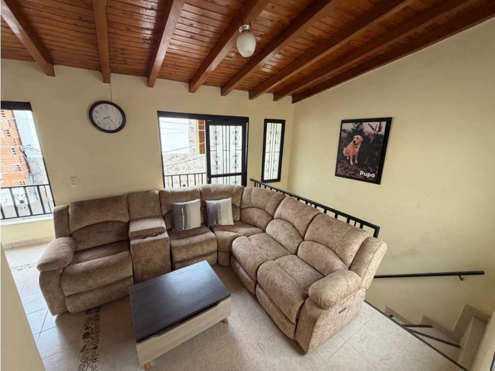 SE VENDE APARTAMENTO SEGUNDO EN LA CEJA SE PUEDE CONSTRUIR MANZARDA — foto 2