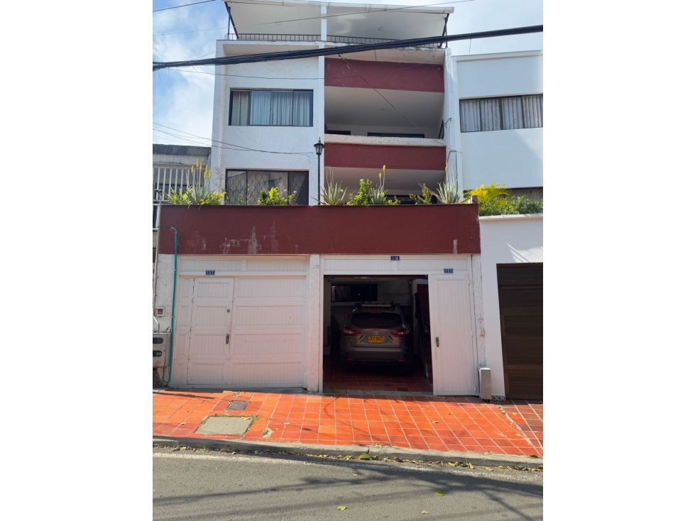 SE VENDE APARTAMENTO EN EDIFICIO SECTOR OESTE CALI