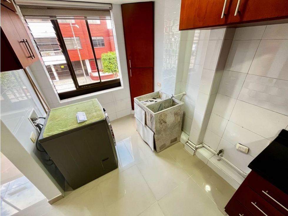 SE VENDE APARTAMENTO DE 3 HABITACIONES - SECTOR PROFESIONALES — foto 5