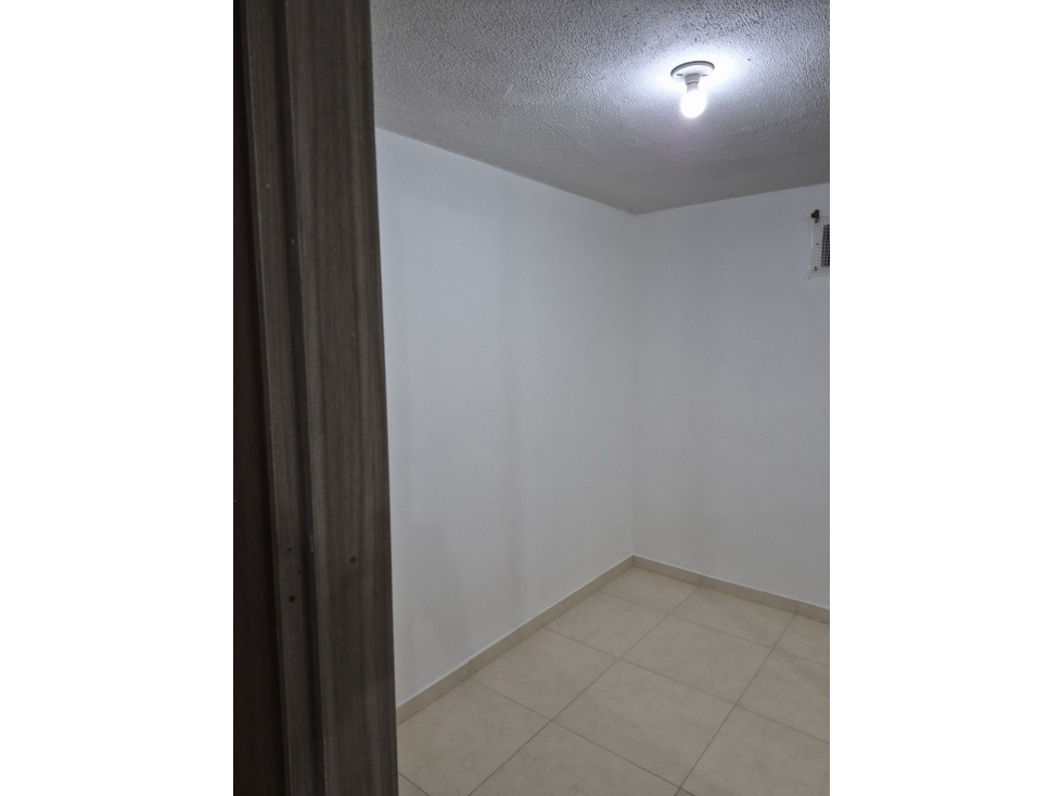 Se vende Apartamento con Tres Rentas. Pereira, Cuba — foto 3