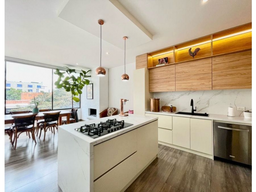 SE VENDE APARTAMENTO PH TRIPLEX EN CABRERA 131M2 TERRAZAS