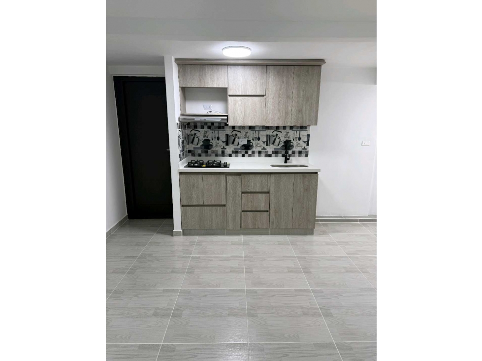 SE VENDE APARTAMENTO UBICADO EN EL SECTOR DE GUASIMALITO, COPACABANA
