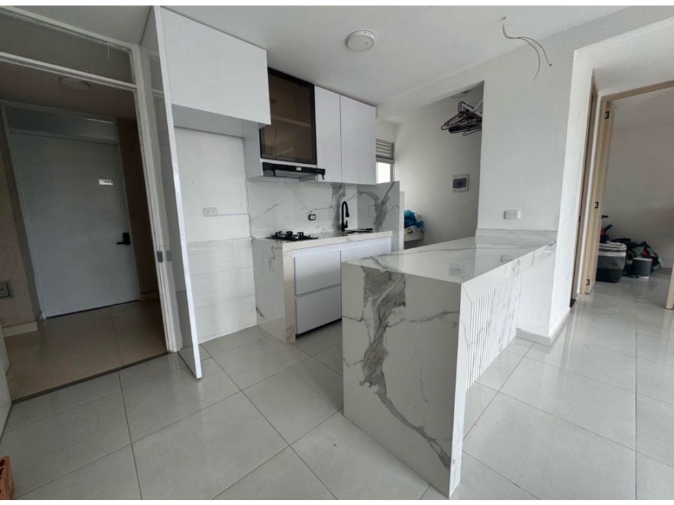 Se vende apartamento Villavicencio, Paso Llano 2, amarillo