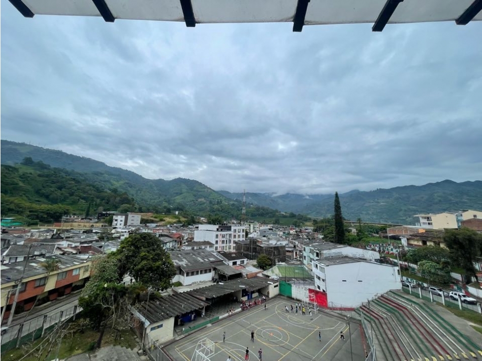 SE VENDE APARTAMENTO CON VISTA A LA CORDILLERA CENTRO DE CALARCÁ - 6