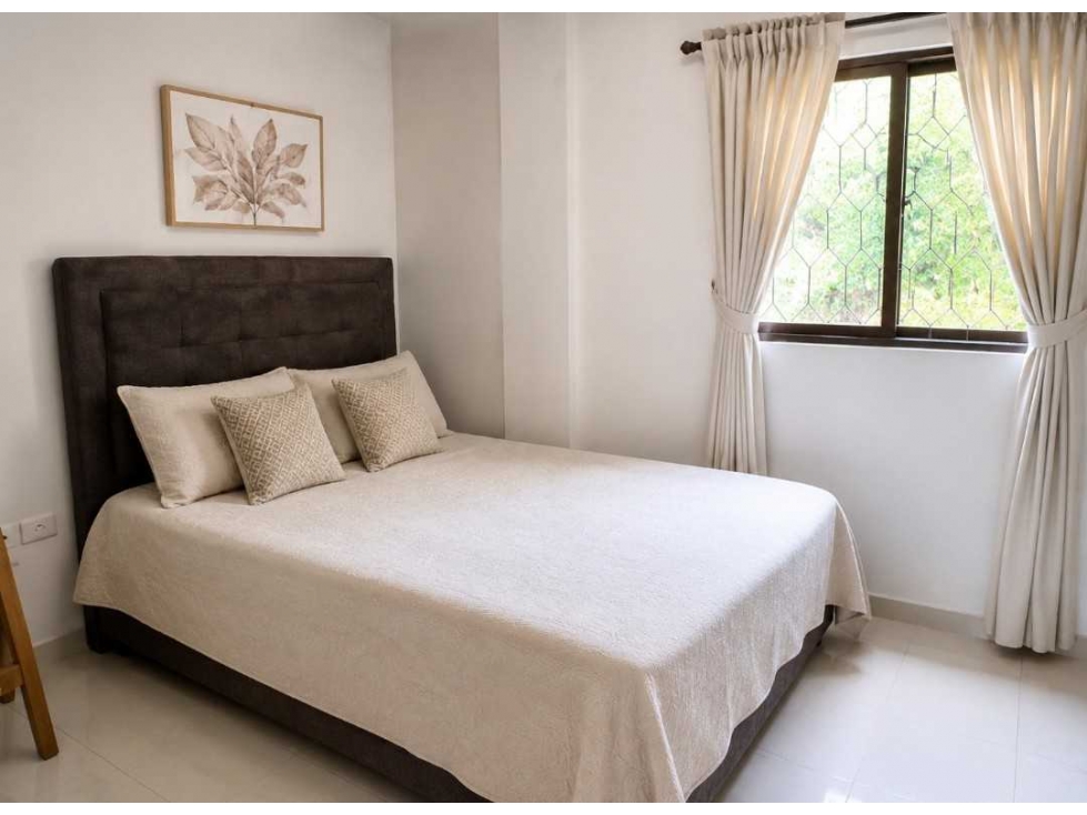 Se Vende Apartamento y local en Costahermosa — foto 5